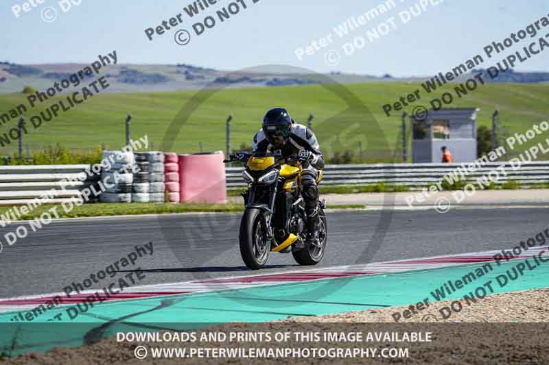 Circuito de Navarra;Spain;event digital images;motorbikes;no limits;peter wileman photography;trackday;trackday digital images